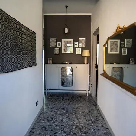 Casa Scano Feriehus *